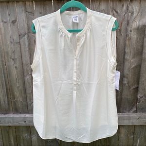 NWT Remade Minimalist Staple Feminine White Button Up Sleeveless Top XL